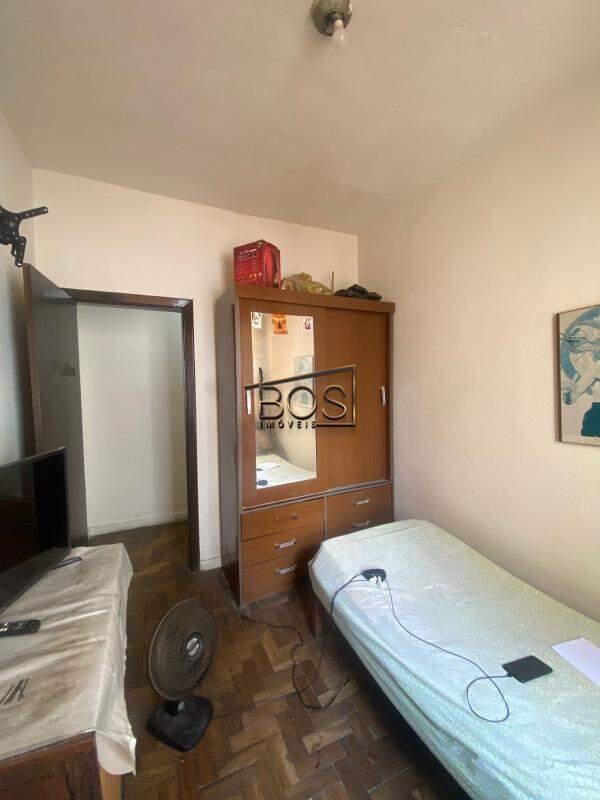 Apartamento, Sagrada Família, 3 Quartos, 0 Vaga