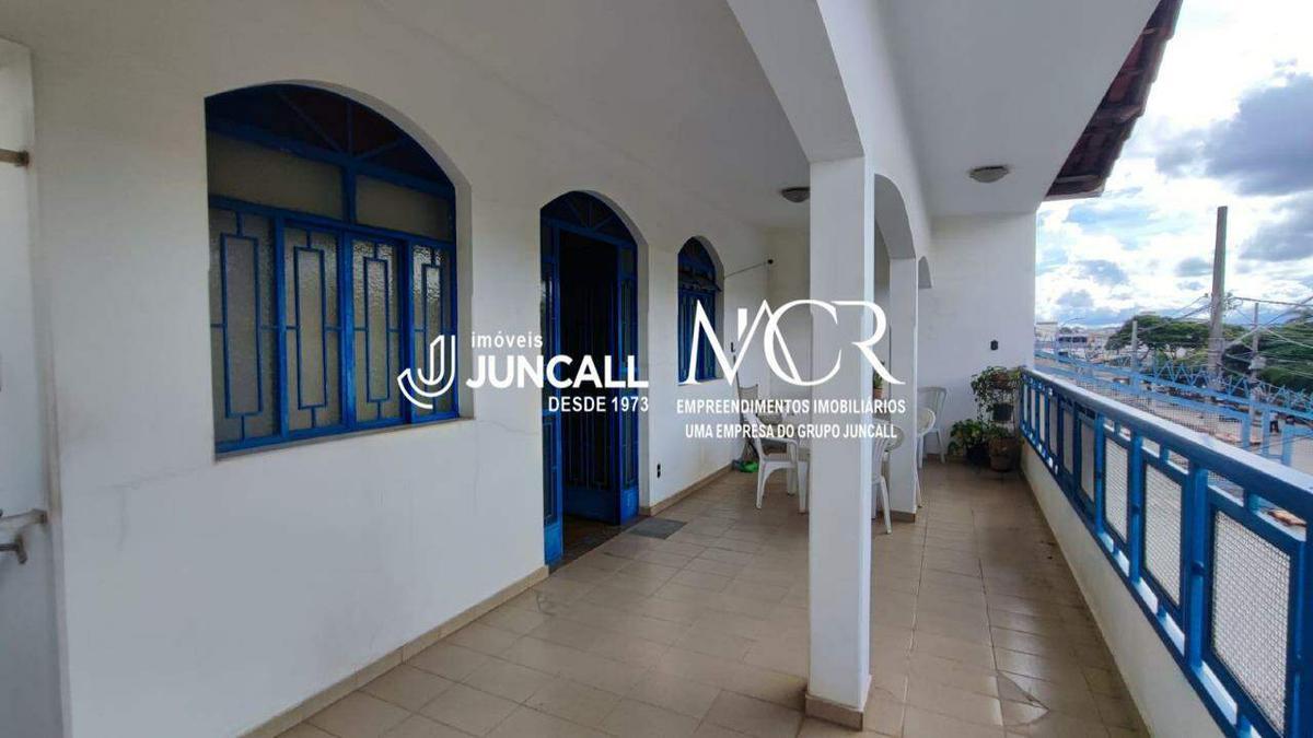 Casa, Serrano, 2 Quartos, 10 Vagas, 1 Suíte