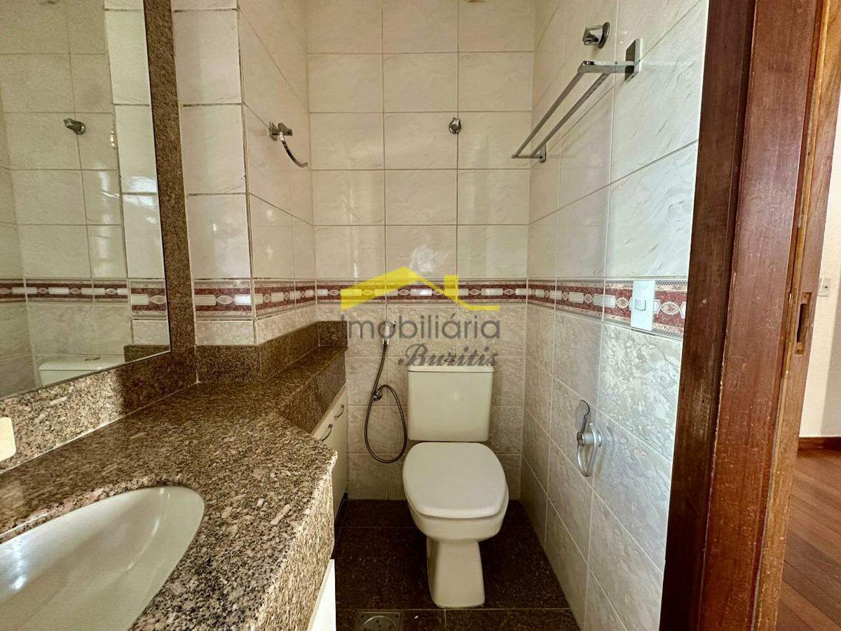 Cobertura, Buritis, 5 Quartos, 2 Vagas, 1 Suíte