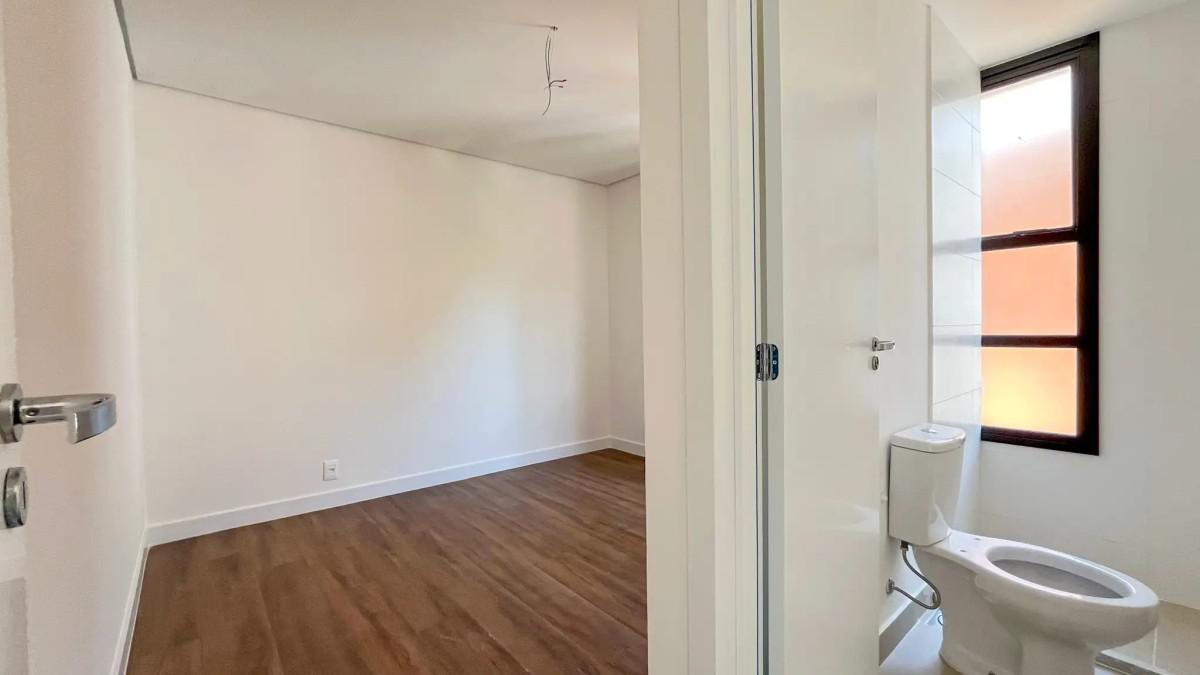 Apartamento, Serra, 2 Quartos, 2 Vagas, 1 Suíte
