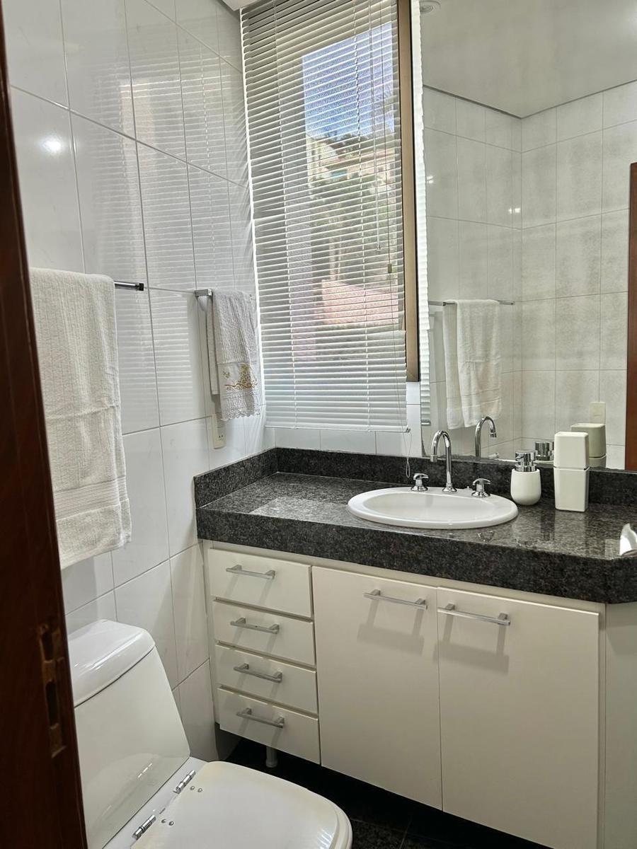 Apartamento, Santa Lúcia, 4 Quartos, 3 Vagas, 2 Suítes