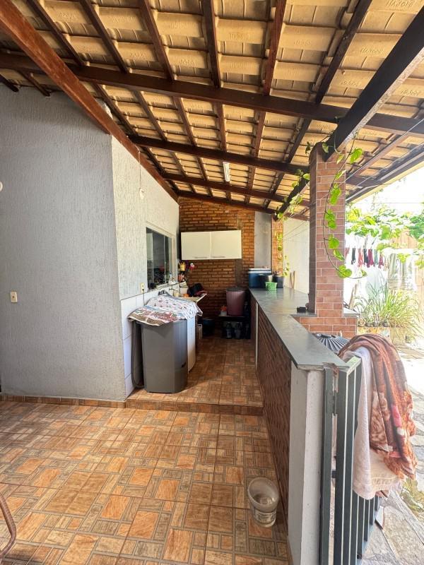 Casa, Masterville, 2 Quartos, 2 Vagas