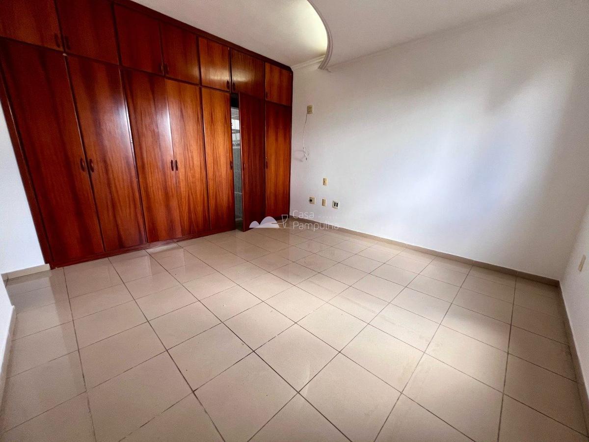 Apartamento, Jaraguá, 4 Quartos, 2 Vagas, 1 Suíte