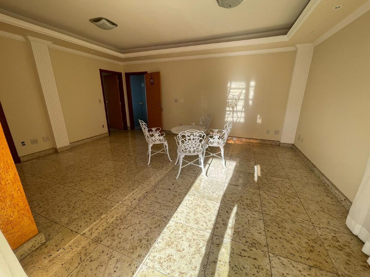 Cobertura, Sagrada Família, 3 Quartos, 3 Vagas, 1 Suíte