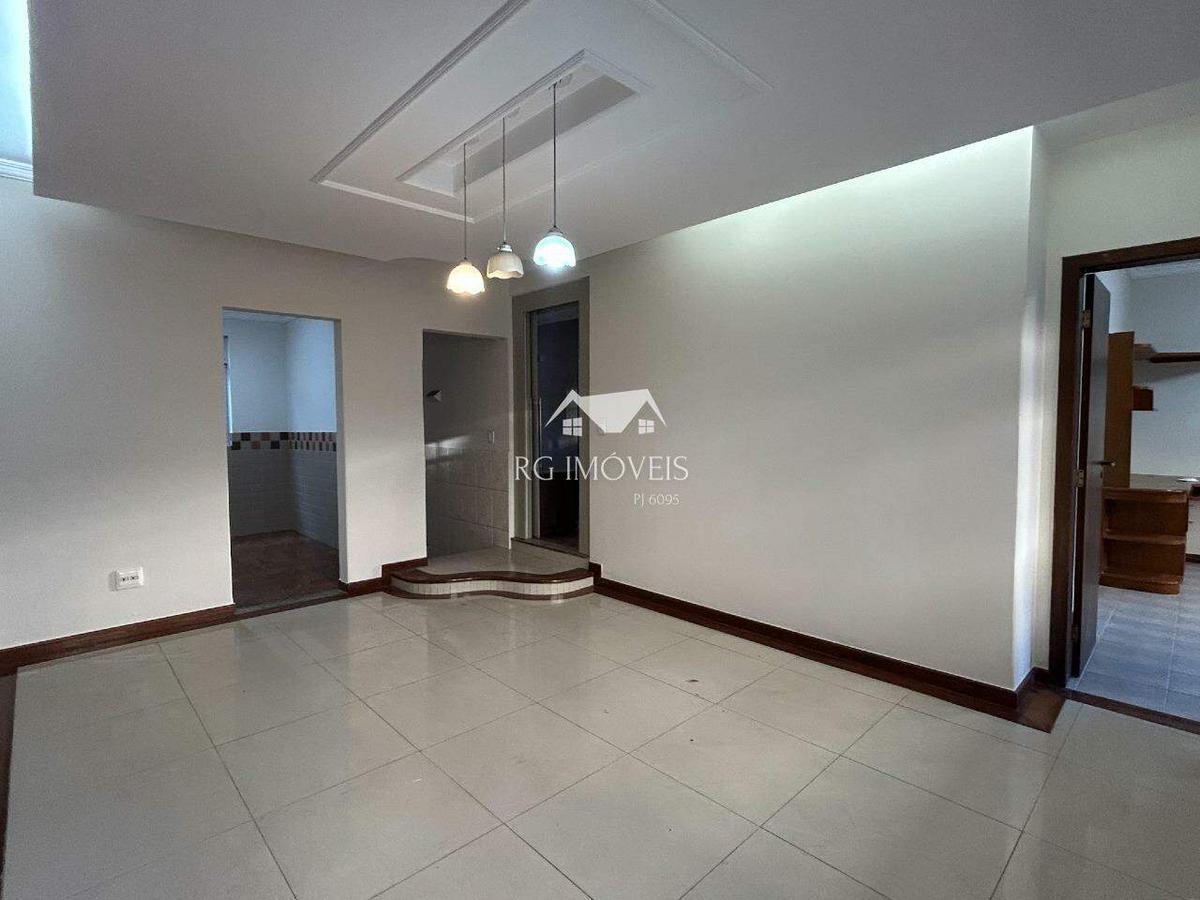 Casa, Tirol, 4 Quartos, 4 Vagas, 2 Suítes
