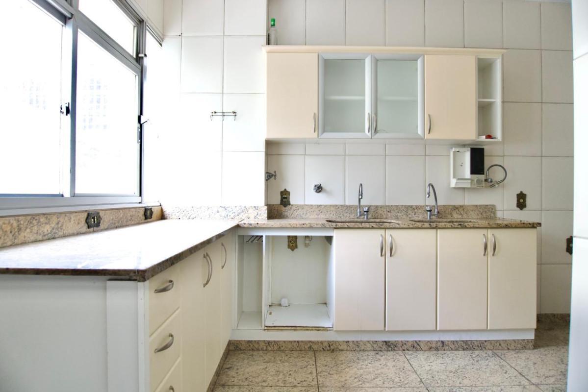 Apartamento, Lourdes, 4 Quartos, 3 Vagas, 1 Suíte