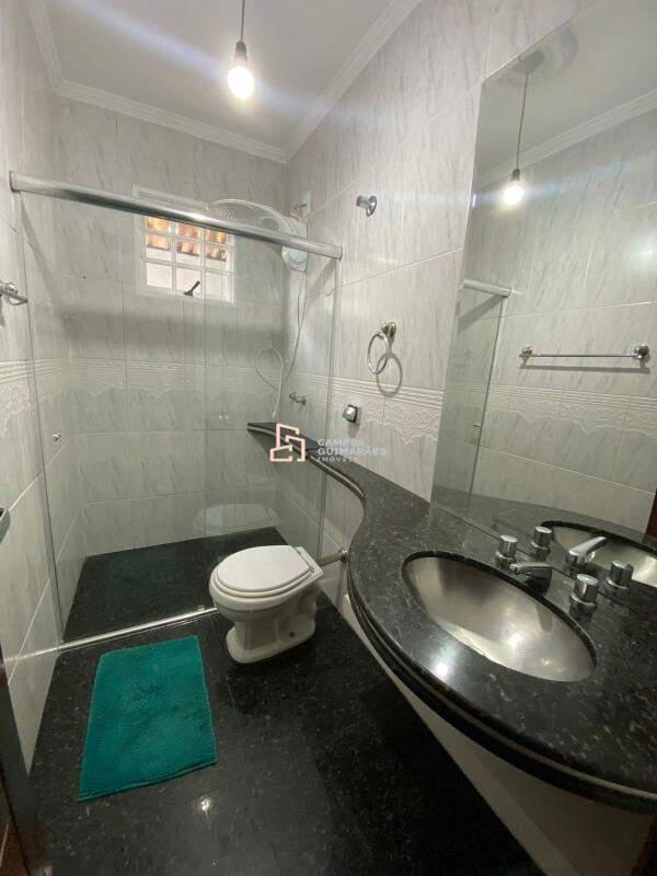 Casa, Barreiro, 3 Quartos, 4 Vagas, 1 Suíte