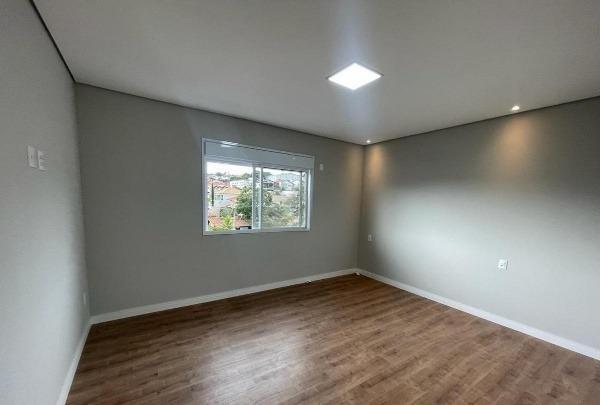 Casa, Campos Elíseos, 4 Quartos, 5 Vagas, 2 Suítes