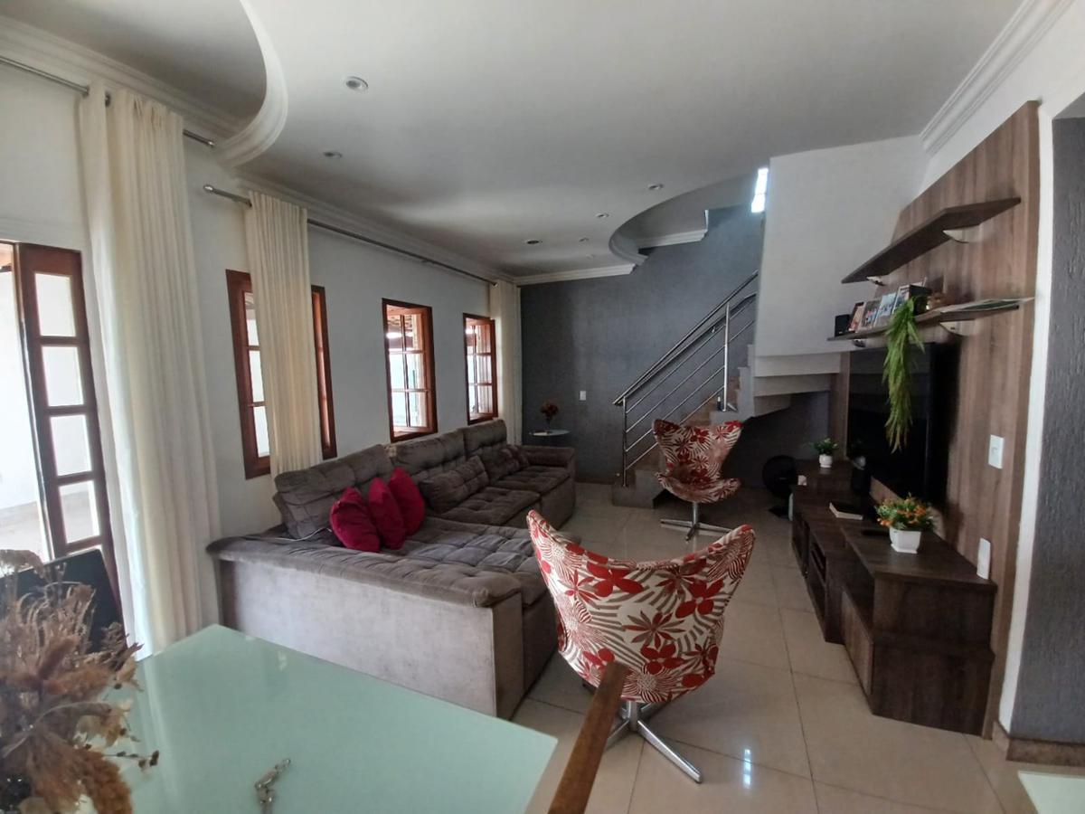 Casa, Jardim Riacho das Pedras, 3 Quartos, 3 Vagas, 1 Suíte