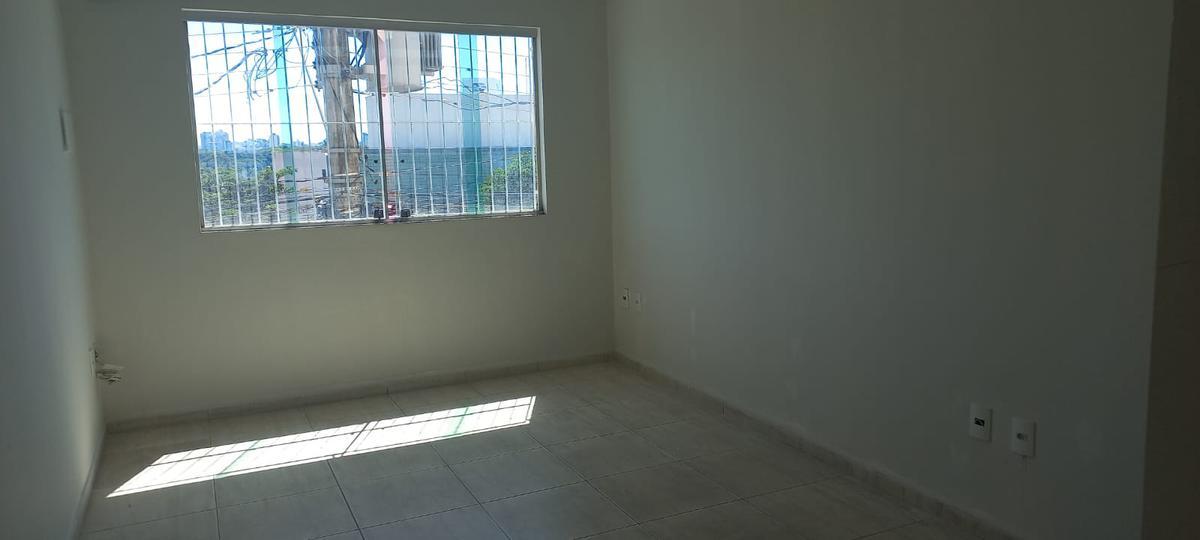 Sala, Santa Inês, 0 Quarto, 0 Vaga