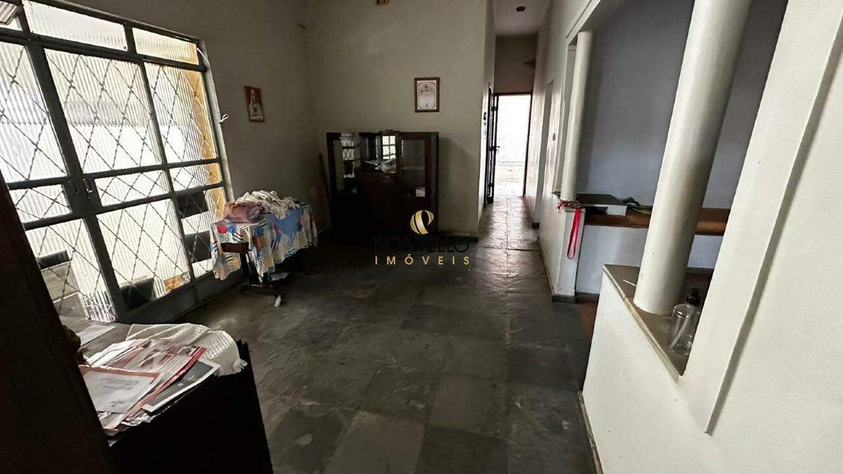 Casa, Centro, 3 Quartos, 0 Vaga