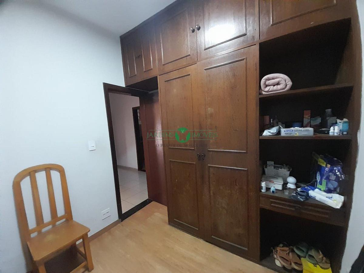 Casa, Ipiranga, 3 Quartos, 5 Vagas, 1 Suíte