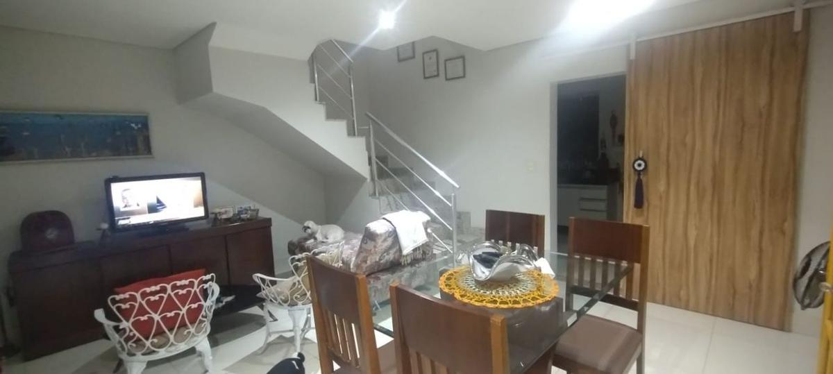 Casa, Cachoeirinha, 3 Quartos, 2 Vagas, 1 Suíte