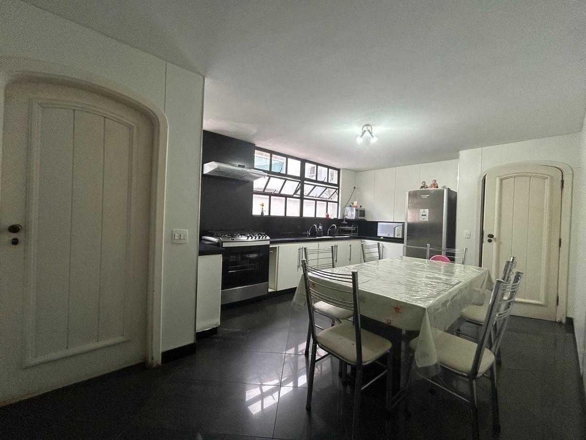 Casa, Bandeirantes (pampulha), 4 Quartos, 8 Vagas, 1 Suíte