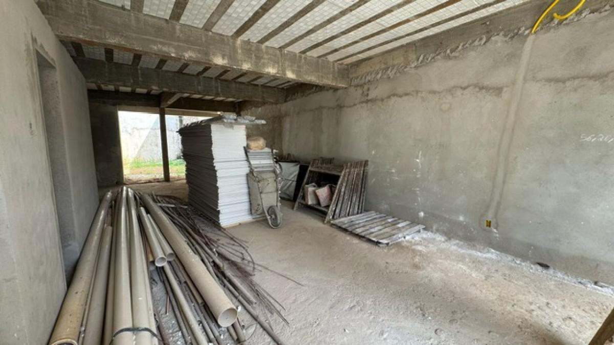 Casa, Cabral, 3 Quartos, 4 Vagas, 3 Suítes