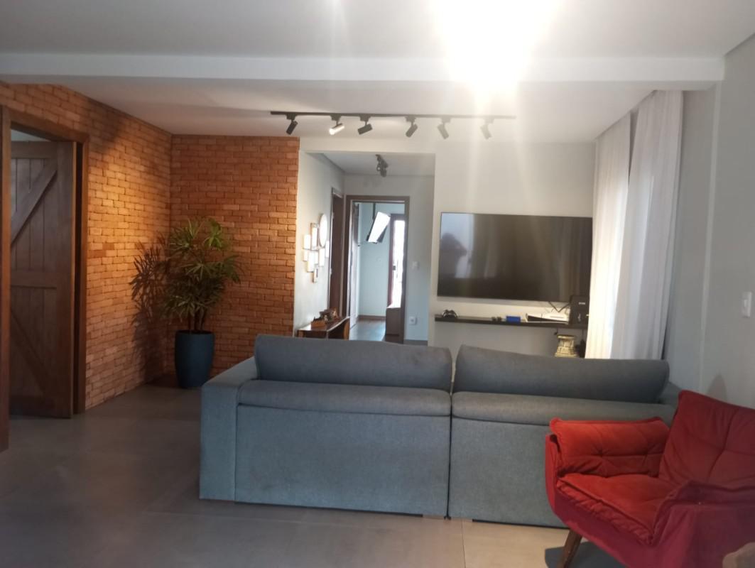 Casa, Nova Gameleira, 3 Quartos, 3 Vagas, 2 Suítes
