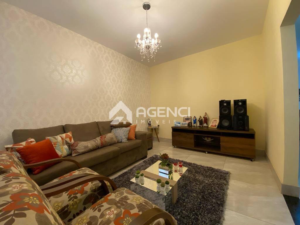 Casa, Santa Maria, 3 Quartos, 0 Vaga, 0 Suíte