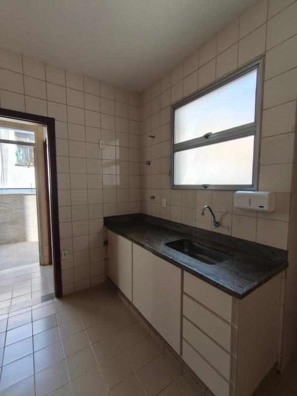 Apartamento, Coração de Jesus, 2 Quartos, 2 Vagas, 1 Suíte