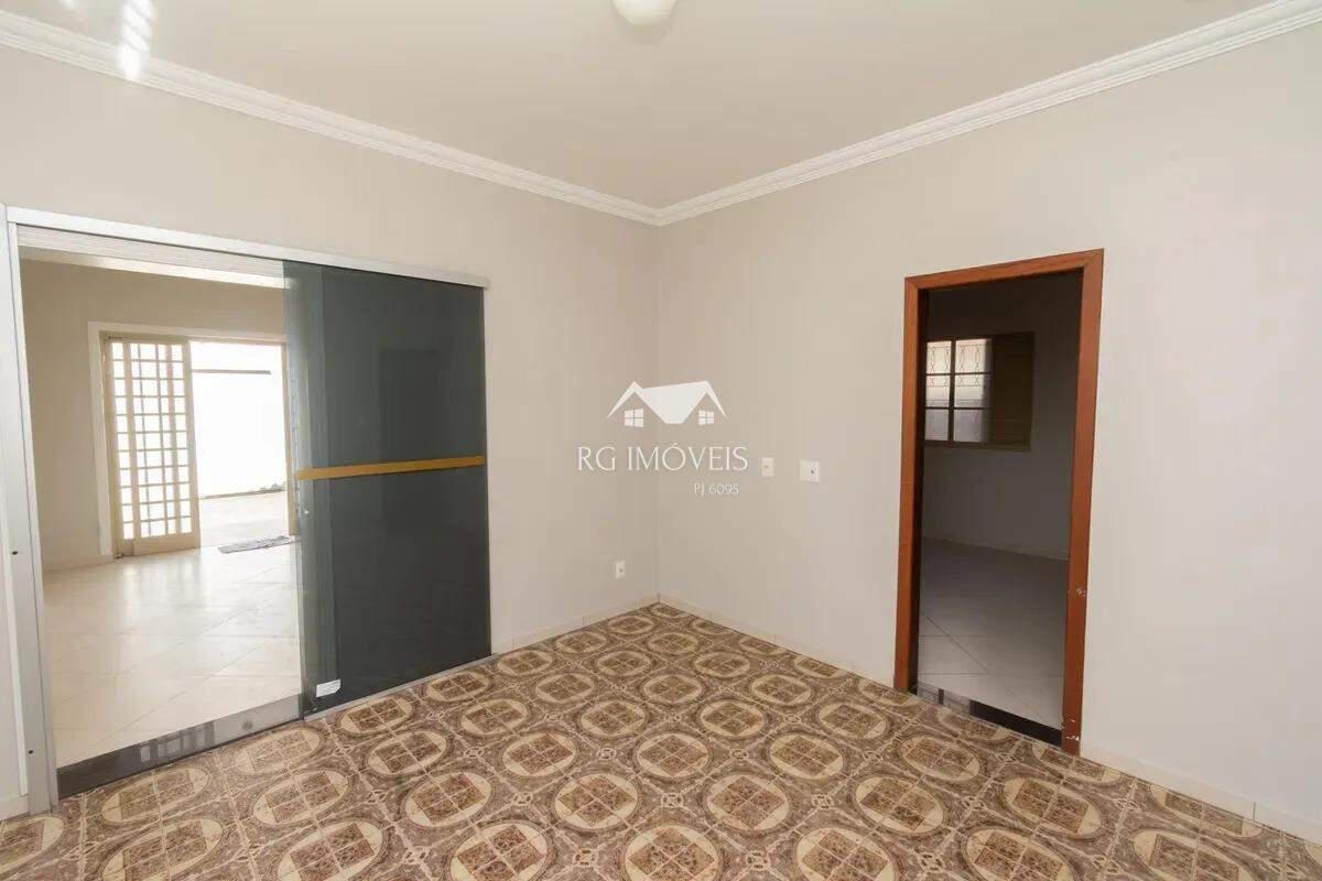 Casa, Santa Helena, 3 Quartos, 2 Vagas