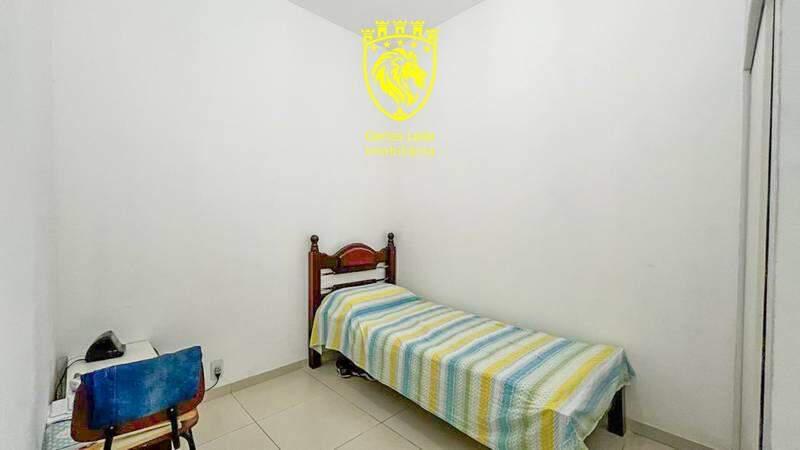 Casa, Santa Terezinha, 4 Quartos, 5 Vagas, 1 Suíte