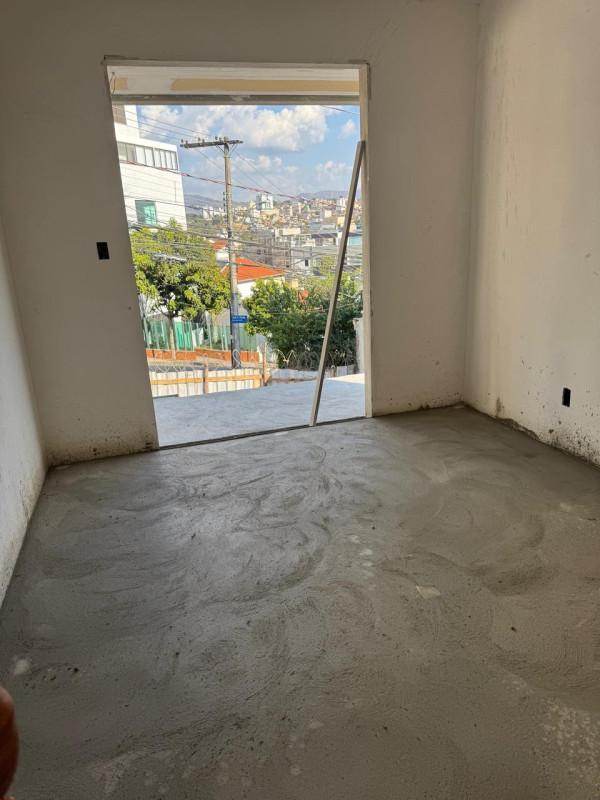 Casa, Fernão Dias, 3 Quartos, 2 Vagas, 1 Suíte