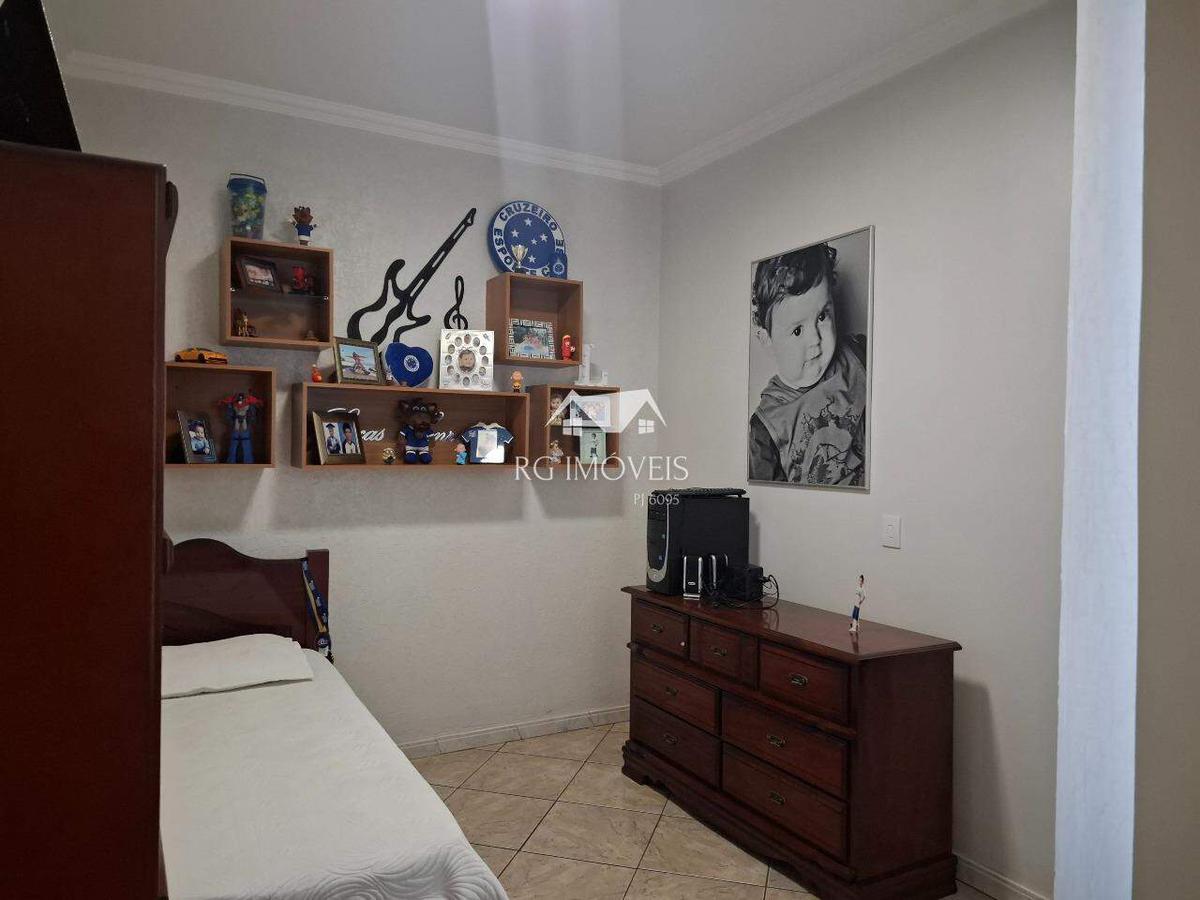 Casa, Tirol, 3 Quartos, 6 Vagas, 1 Suíte