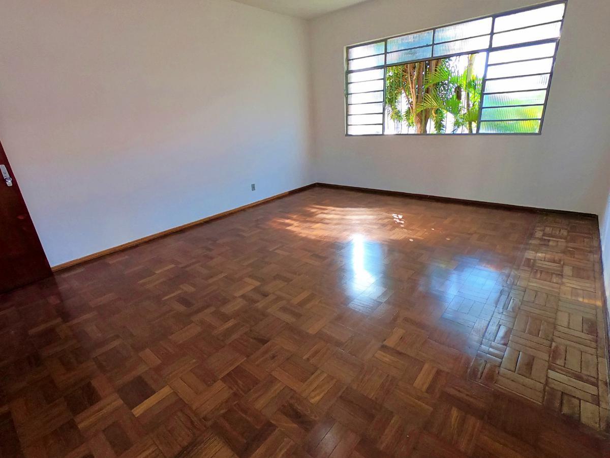 Casa, Caiçaras, 4 Quartos, 2 Vagas, 1 Suíte