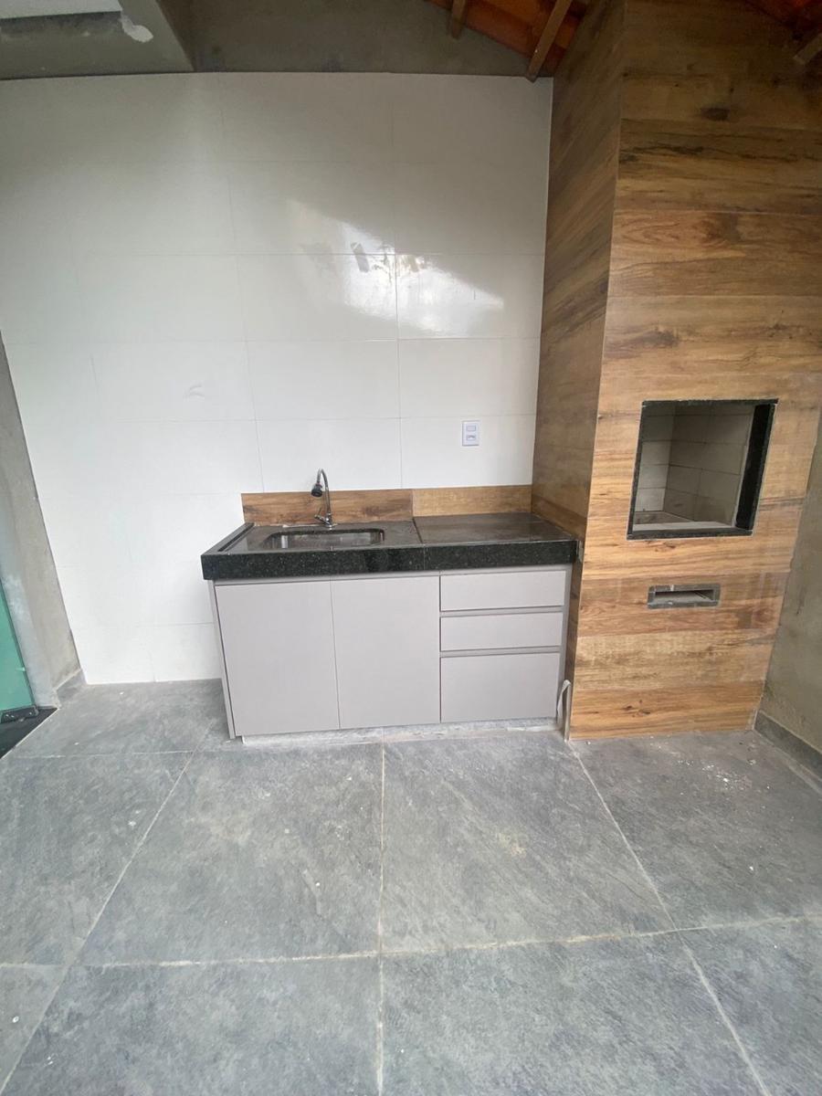 Casa, Três Barras, 3 Quartos, 2 Vagas, 1 Suíte