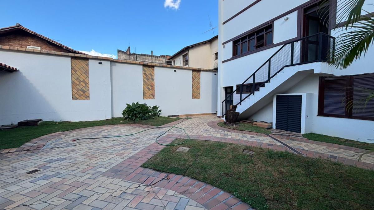 Casa Comercial, Santa Teresa, 8 Quartos, 6 Vagas, 2 Suítes