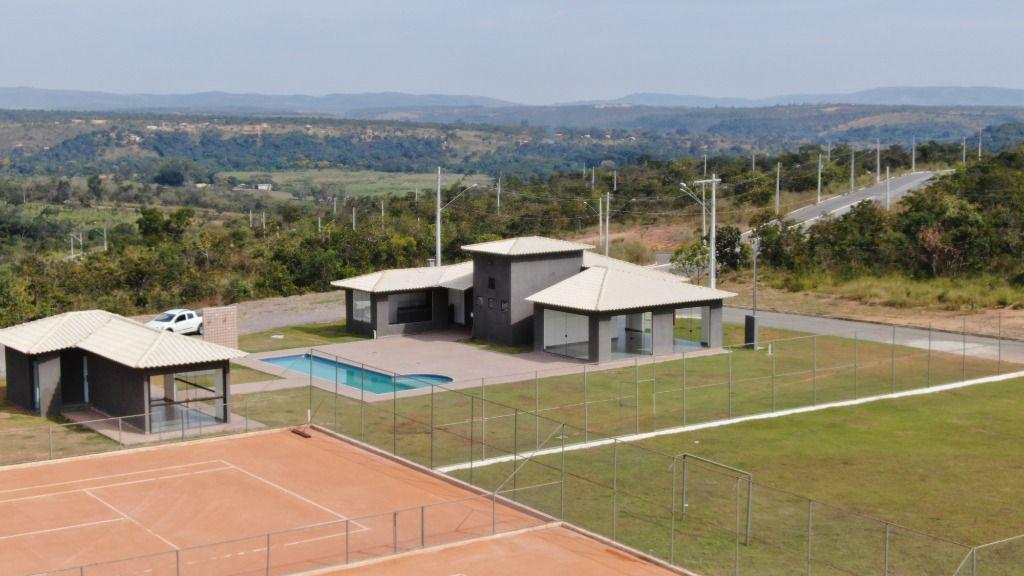 Lote, Centro, 0 Quarto, 0 Vaga