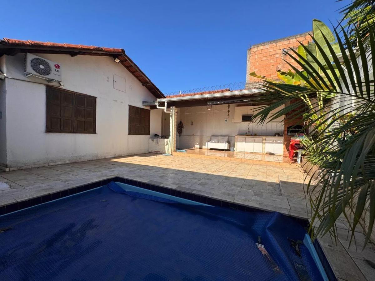 Casa, Jacqueline, 2 Quartos, 3 Vagas