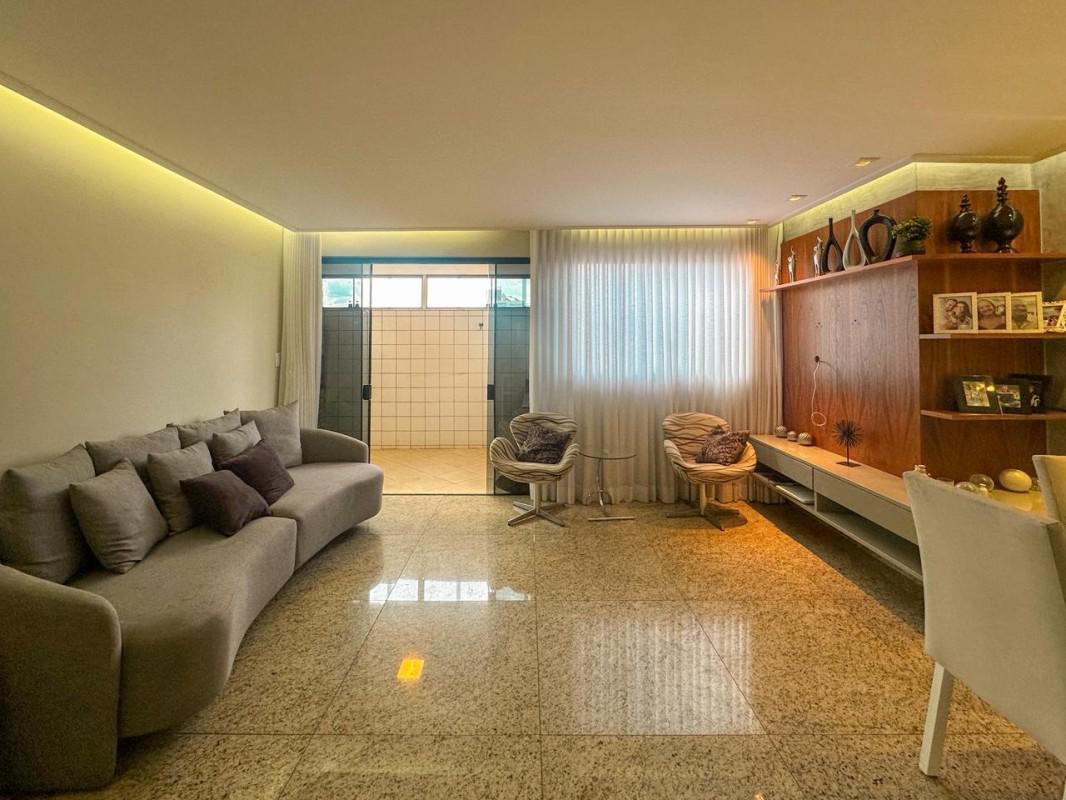 Apartamento, Castelo, 3 Quartos, 2 Vagas, 1 Suíte