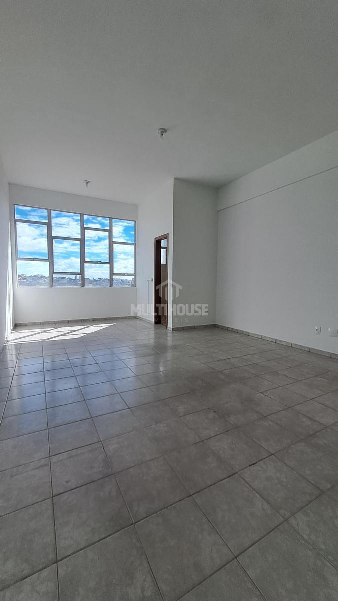 Sala, Barreiro, 0 Quarto, 1 Vaga