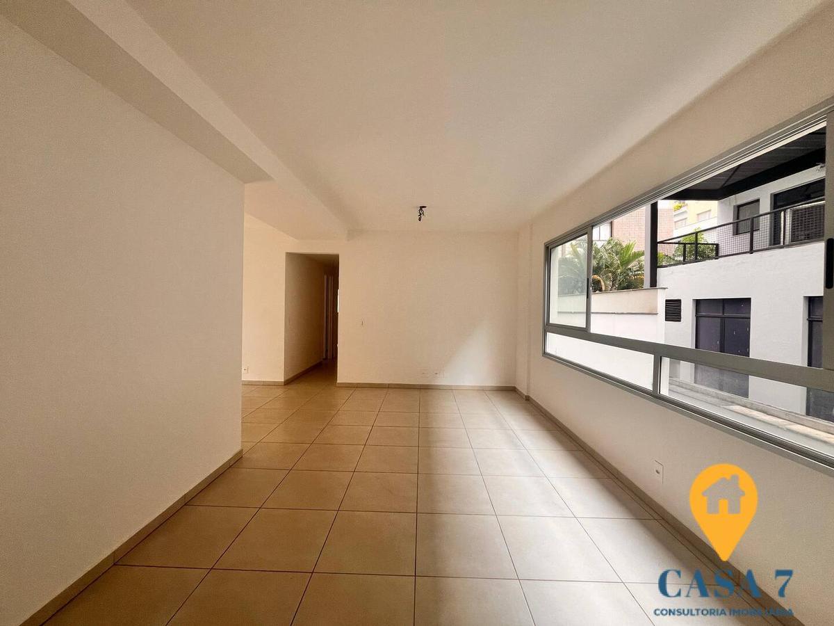 Apartamento, Savassi, 3 Quartos, 2 Vagas, 1 Suíte
