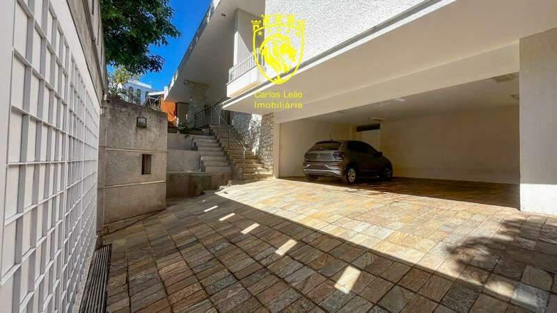 Casa, Vila Paris, 6 Quartos, 7 Vagas, 2 Suítes