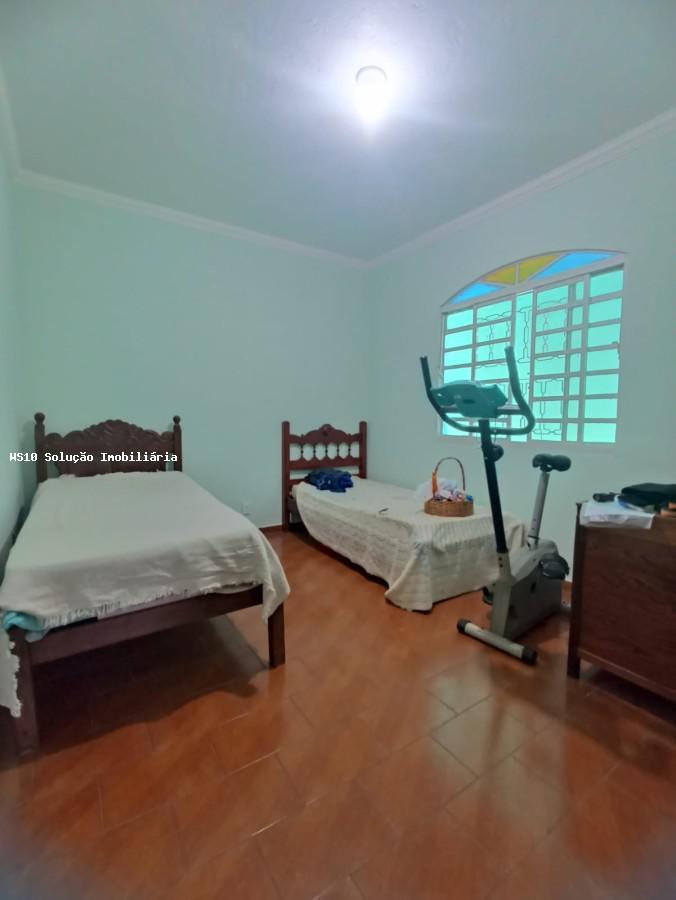 Casa, Santa Helena, 4 Quartos, 4 Vagas