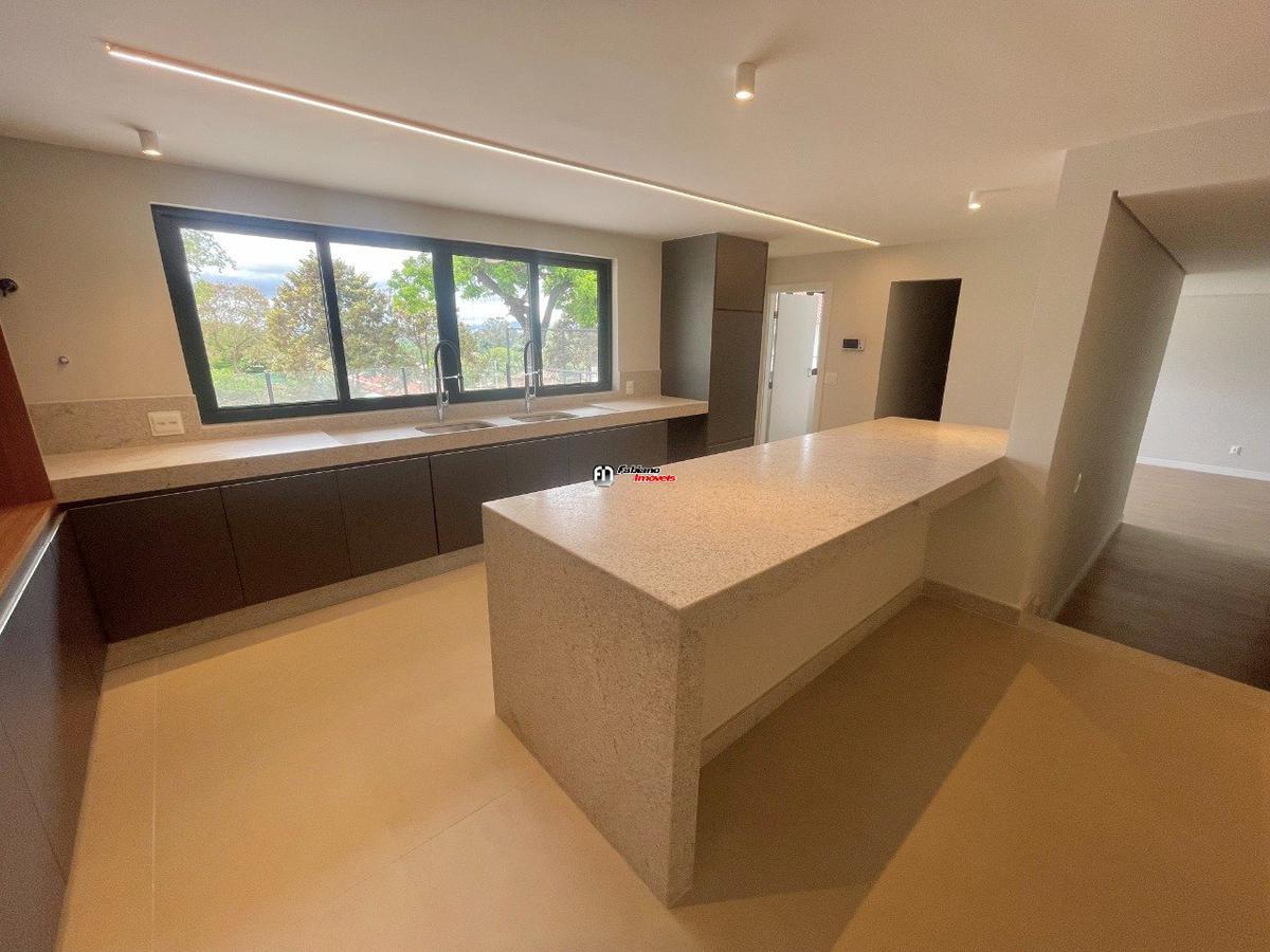 Casa, Bandeirantes (pampulha), 4 Quartos, 10 Vagas, 4 Suítes