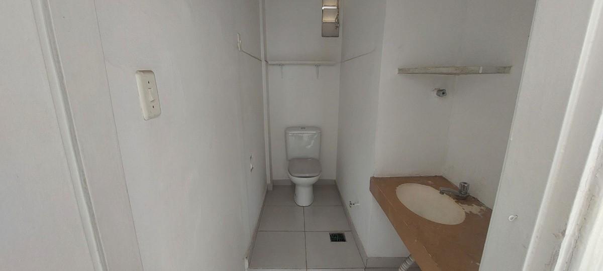 Sala, Centro, 0 Quarto, 0 Vaga