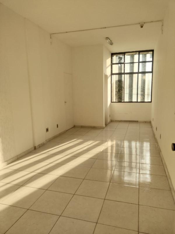 Sala, Barro Preto, 0 Quarto, 0 Vaga