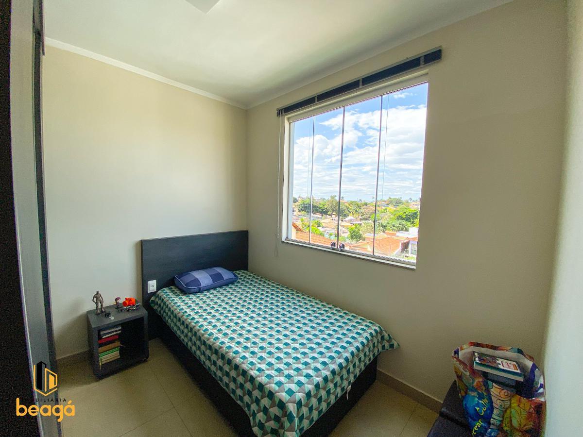 Casa, Trevo, 4 Quartos, 4 Vagas, 1 Suíte