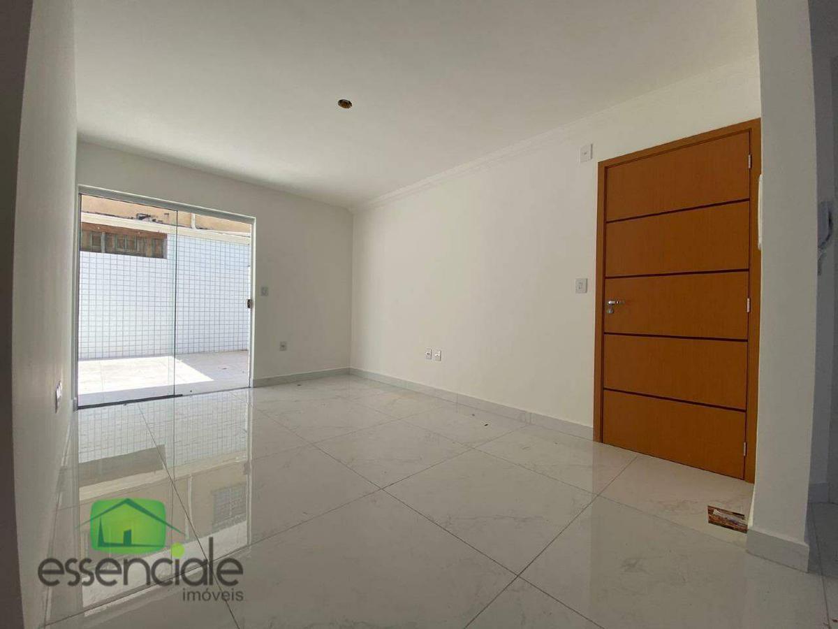 Apartamento, Santa Cruz Industrial, 3 Quartos, 2 Vagas, 1 Suíte