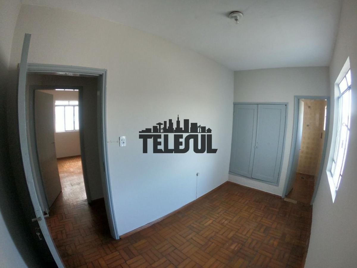 Casa, Centro, 4 Quartos, 2 Vagas