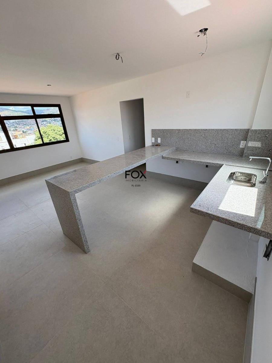 Apartamento, Esplanada, 4 Quartos, 2 Vagas, 1 Suíte