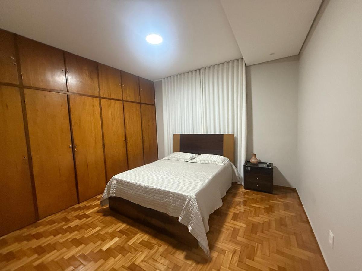 Casa, Cachoeirinha, 3 Quartos, 2 Vagas