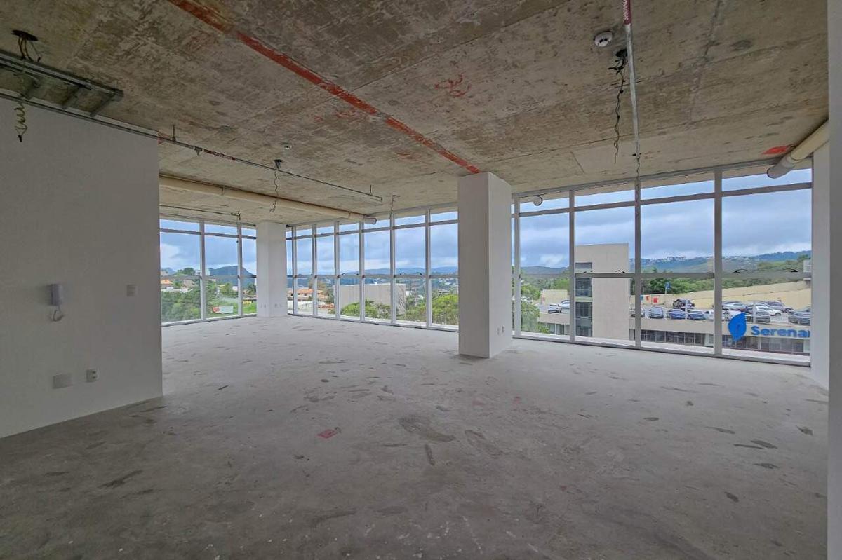 Sala, Vila da Serra, 0 Quarto, 0 Vaga