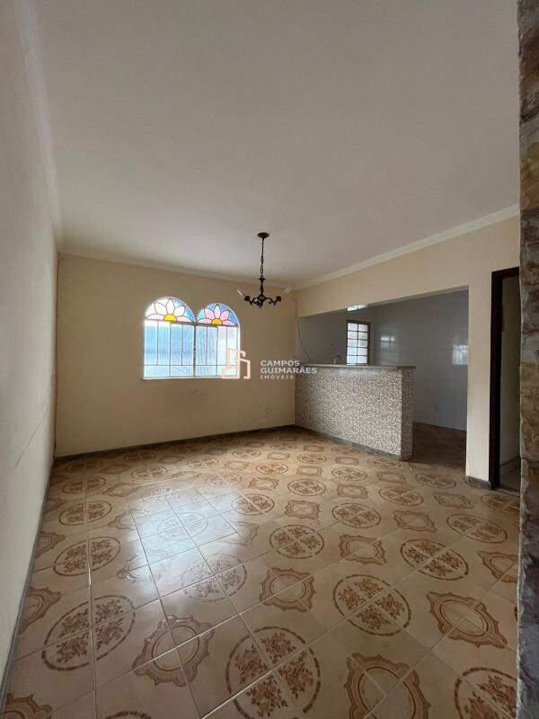 Casa, Coqueiros, 4 Quartos, 5 Vagas, 1 Suíte