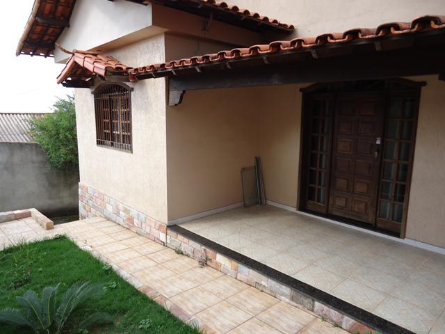 Casa, Milionários, 4 Quartos, 4 Vagas, 1 Suíte