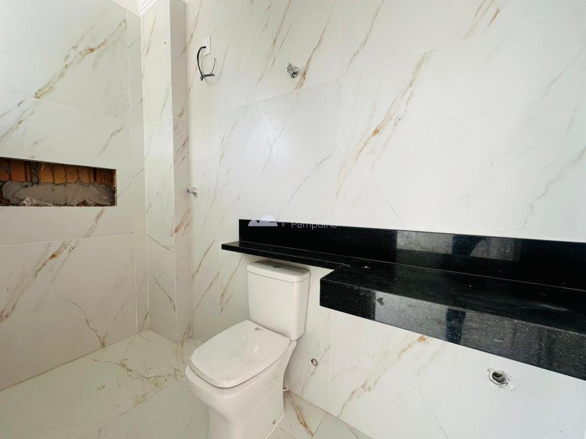 Casa, Planalto, 3 Quartos, 2 Vagas, 3 Suítes