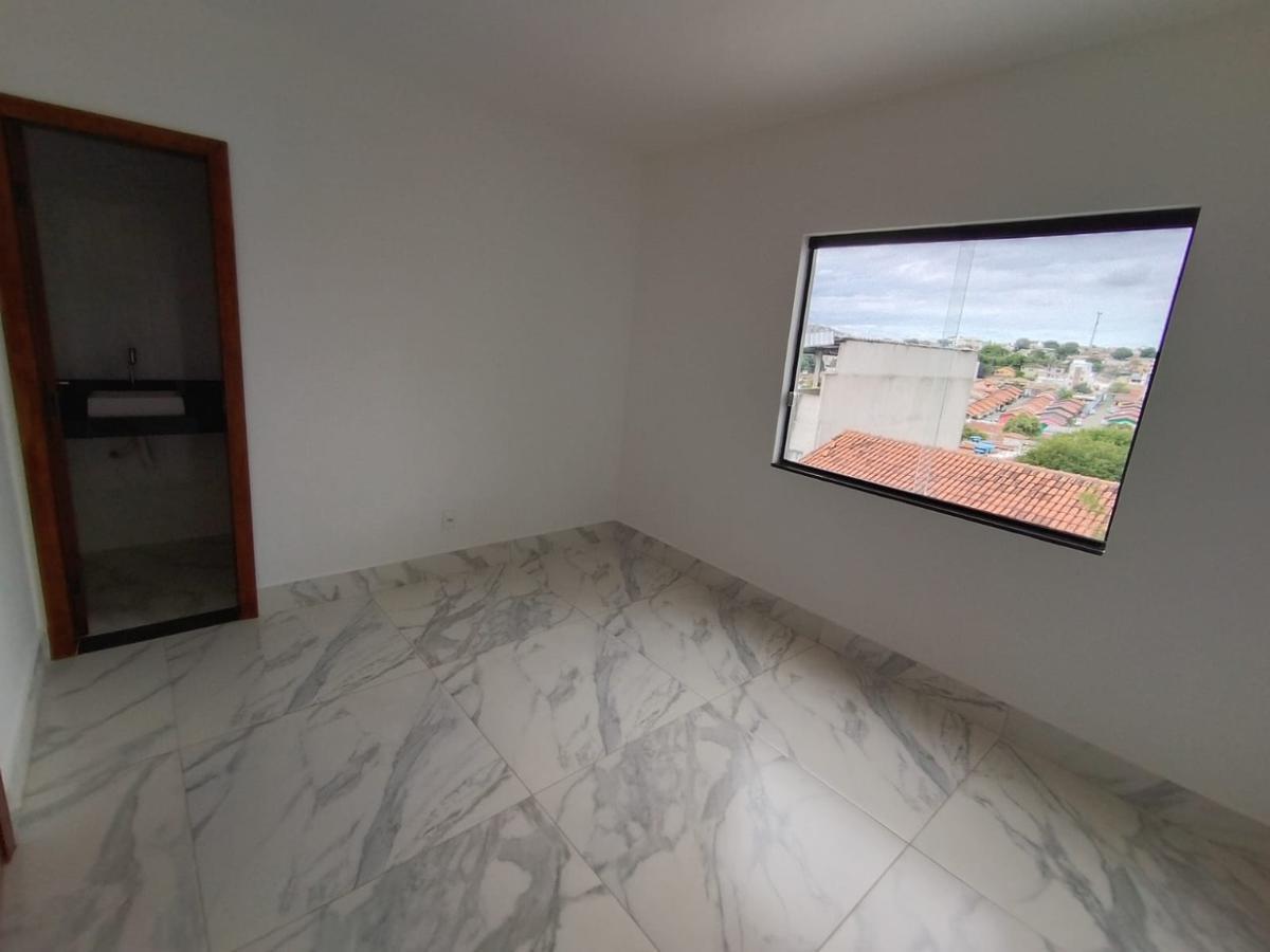 Casa, Jardim Leblon, 3 Quartos, 3 Vagas, 1 Suíte