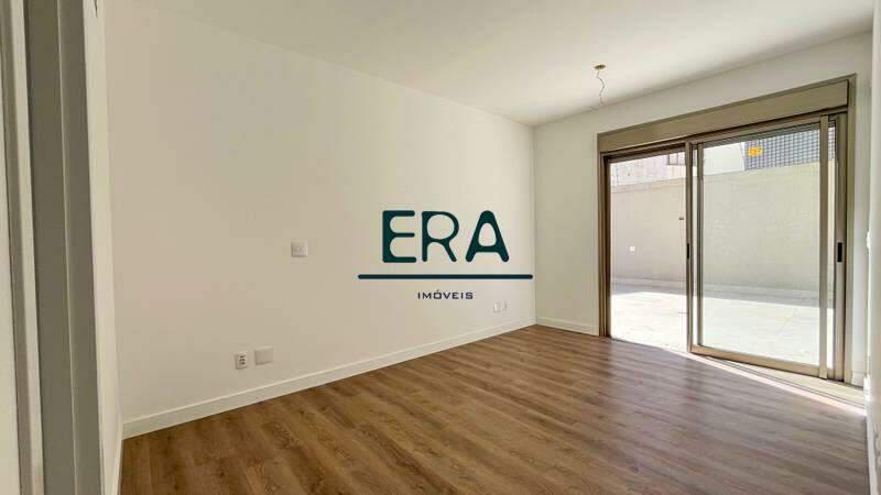 Apartamento, Cruzeiro, 4 Quartos, 4 Vagas, 2 Suítes